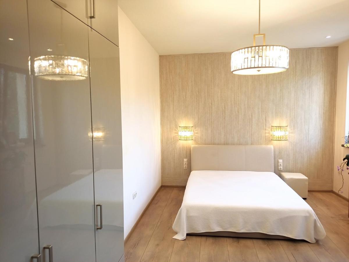Sea Garden Apartment Варна Екстериор снимка
