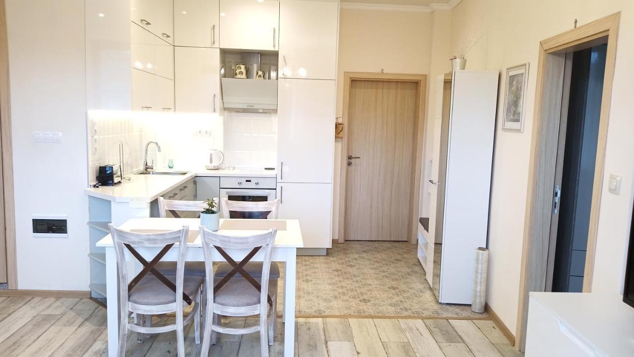 Sea Garden Apartment Варна Екстериор снимка